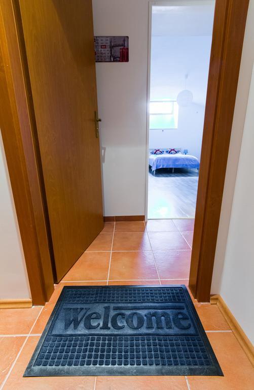 Apartment Slezska 58 プラハ エクステリア 写真