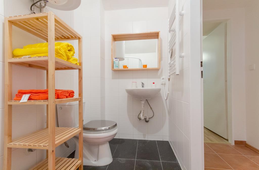 Apartment Slezska 58 プラハ エクステリア 写真